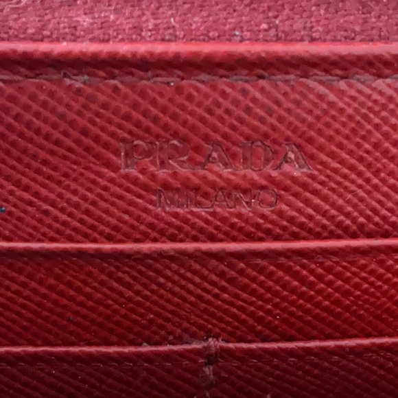 Prada SALE $99 RED Leather Zippy Wallet - Picture 10 of 11